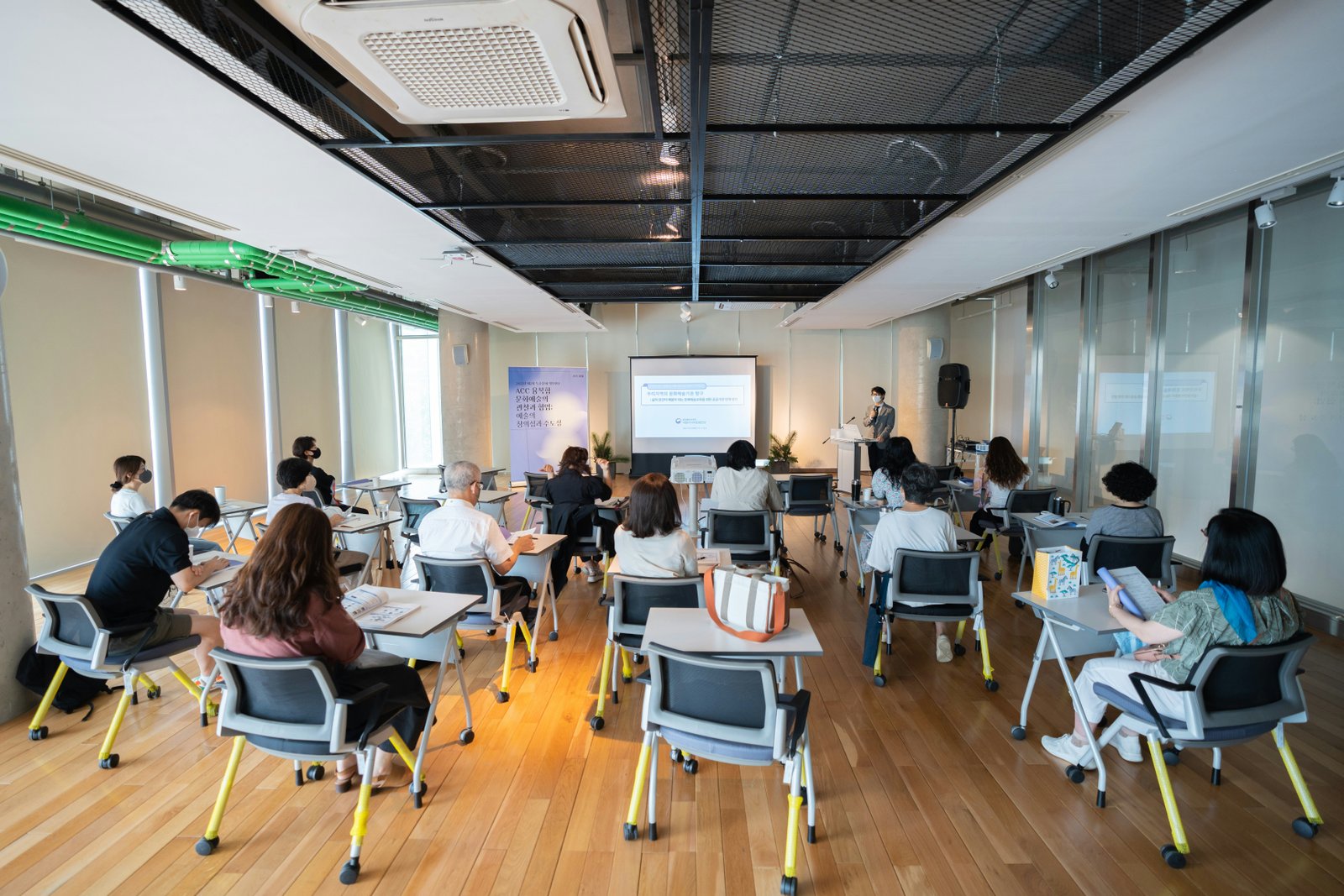 Corporate learning workshop